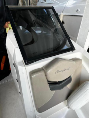 Barco ventura 25 pés